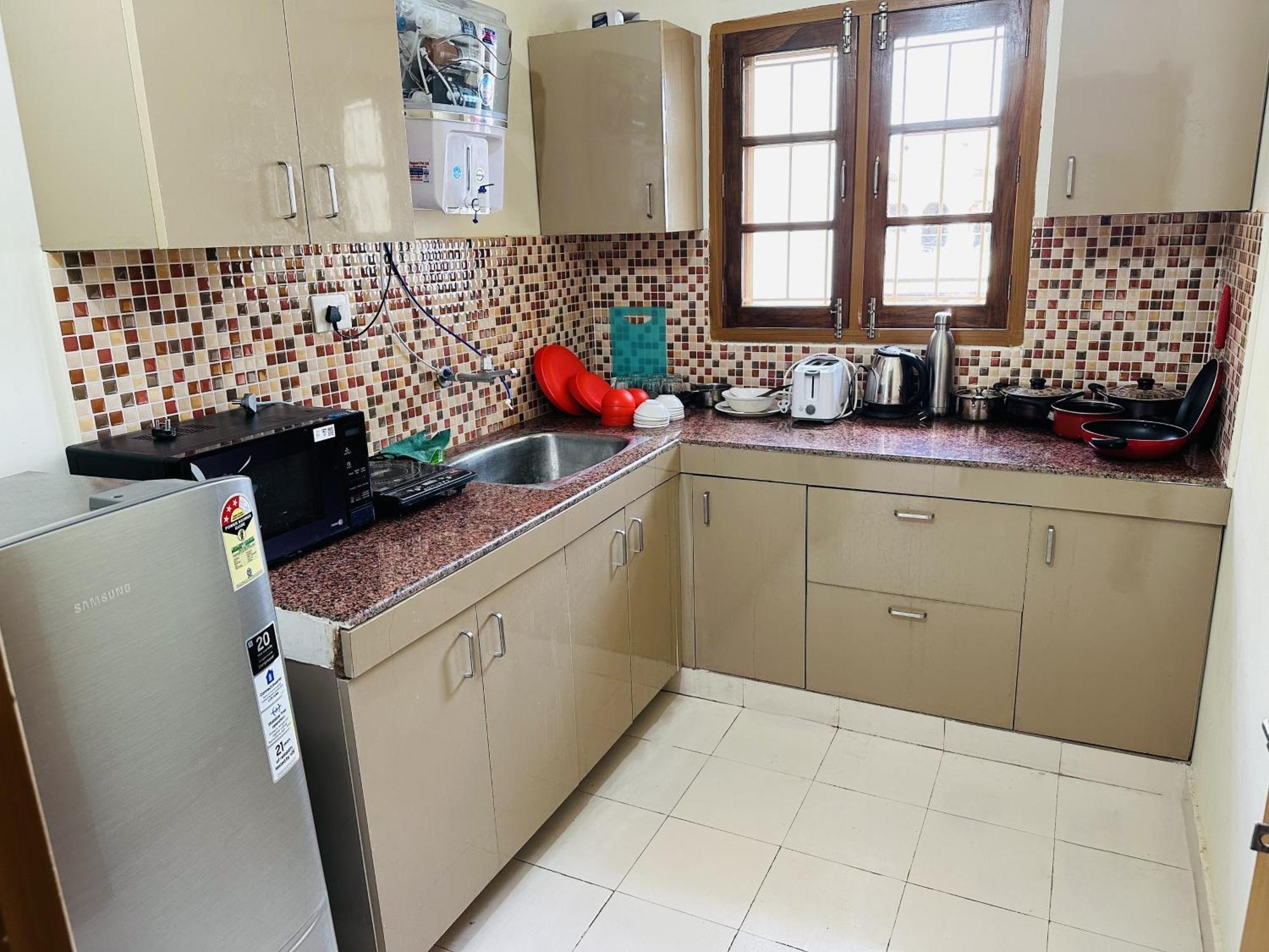 Zoomstay - 3Bhk Apartments Varanasi Esterno foto