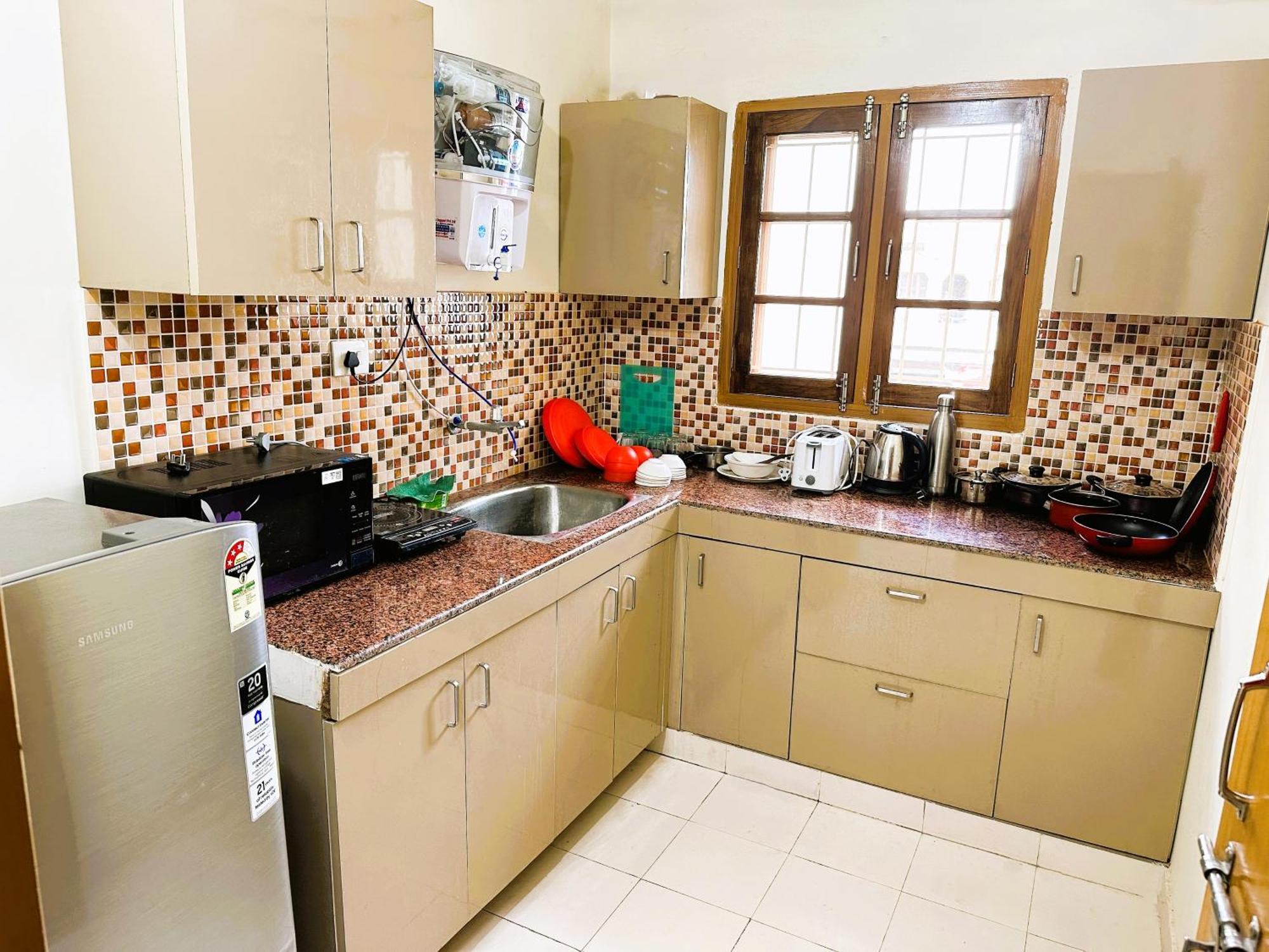 Zoomstay - 3Bhk Apartments Varanasi Esterno foto