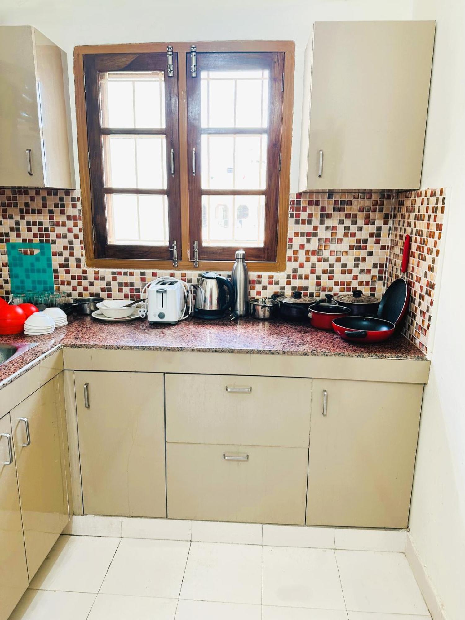 Zoomstay - 3Bhk Apartments Varanasi Esterno foto